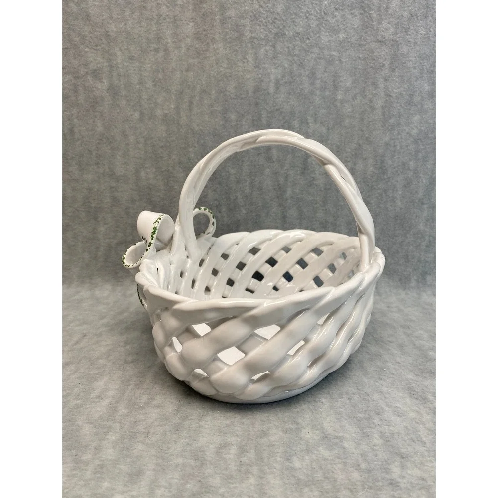 Berardos Vintage White Portugal Ceramic Lattice‎ Basket Bowl Grape Bow Accent